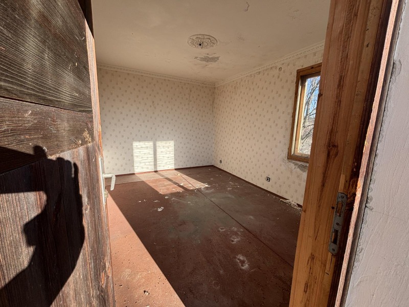 Продава КЪЩА, с. Мурено, област Перник, снимка 3 - Къщи - 51854635