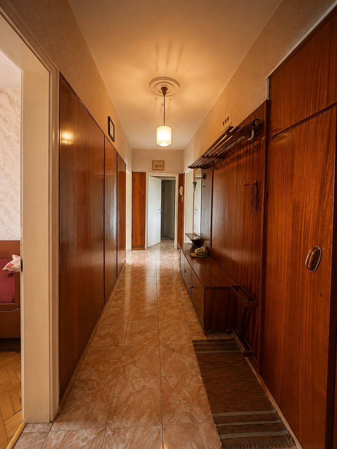 Продава 4-СТАЕН, гр. Шумен, Пазара, снимка 4 - Апартаменти - 54640322