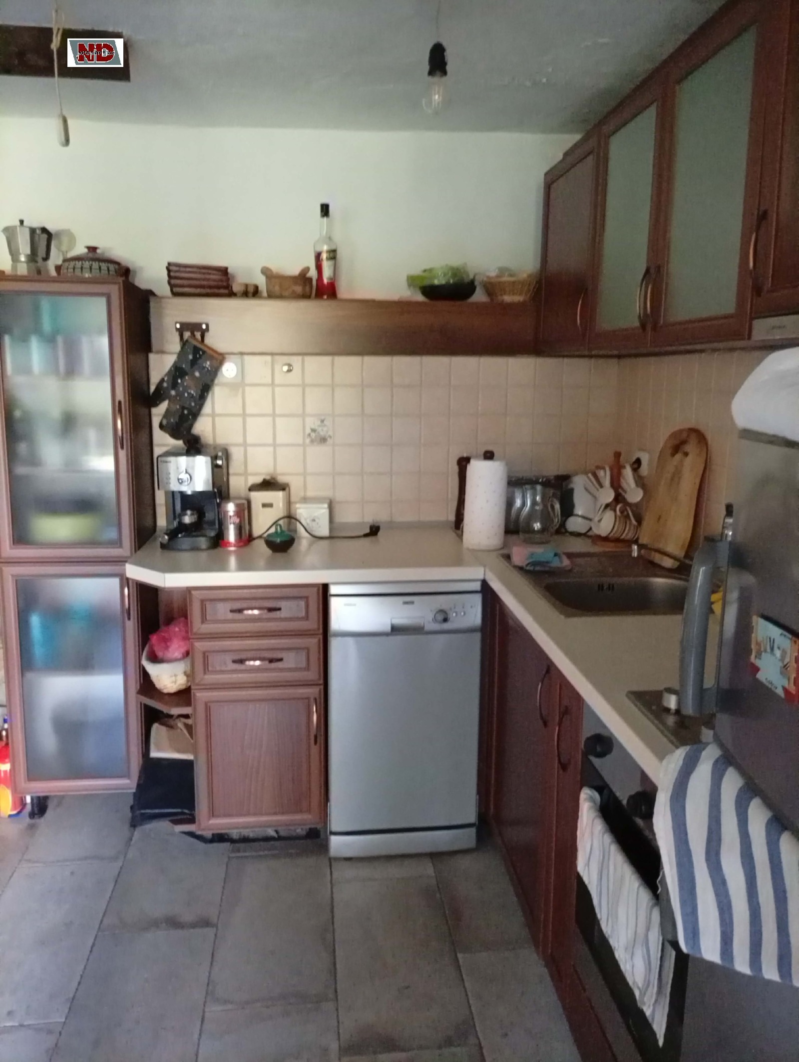Продава КЪЩА, с. Поповци, област София област, снимка 9 - Къщи - 55168388