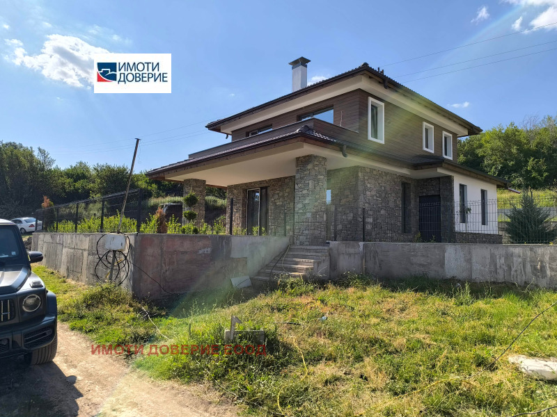 Продава КЪЩА в област Перник, с. Люлин - 200 кв.м / 370 000 € » 723 657.10 лв., ИМОТИ ДОВЕРИЕ ЕООД