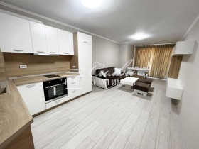 1 bedroom 5-ti polk, Shumen 1