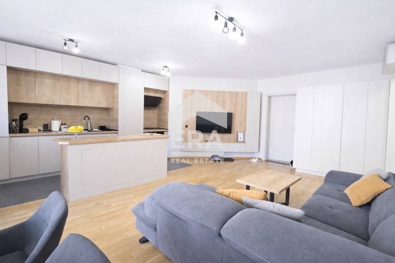 Продава 3-СТАЕН, гр. София, Център