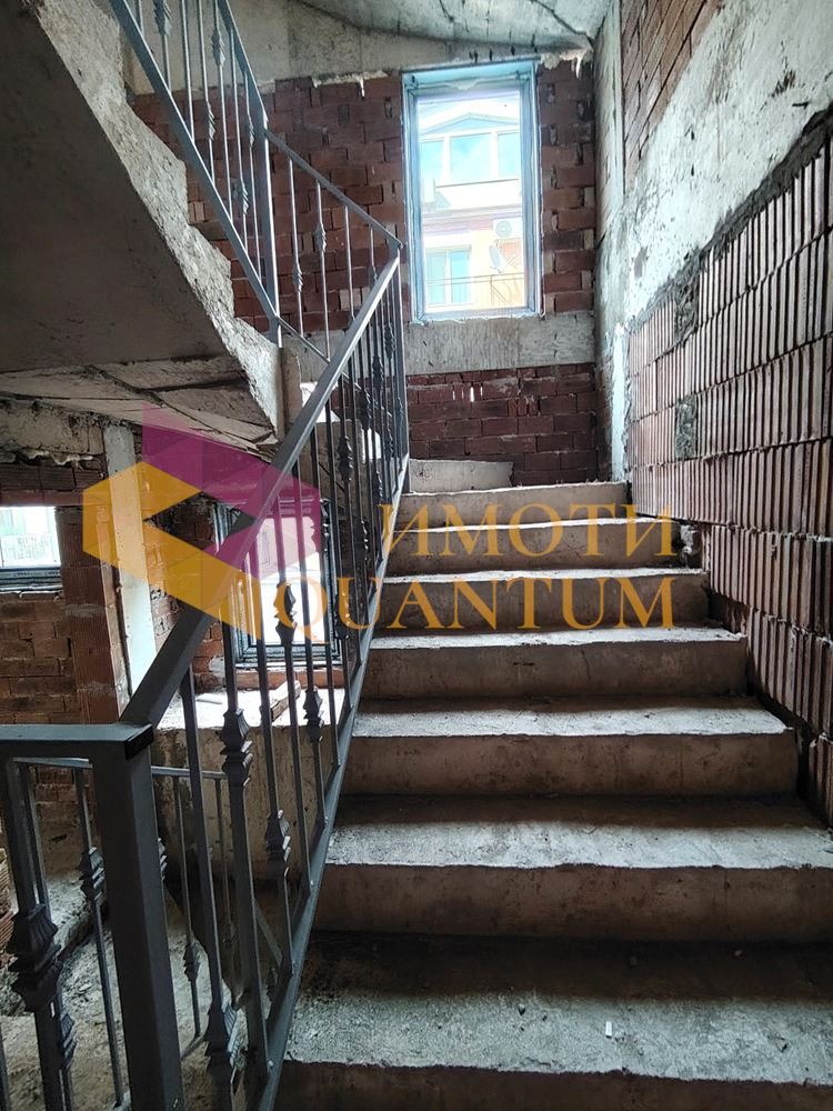 Продава 3-СТАЕН, гр. Варна, Колхозен пазар, снимка 12 - Апартаменти - 55429055