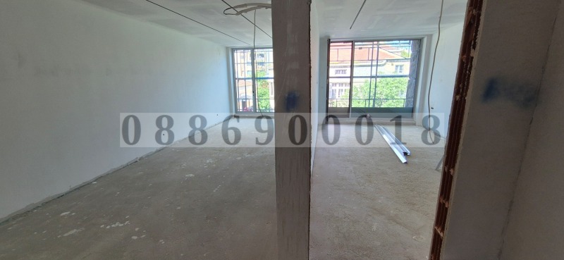 Na prodej  Kancelář Varna , Centar , 78 m2 | 23213817