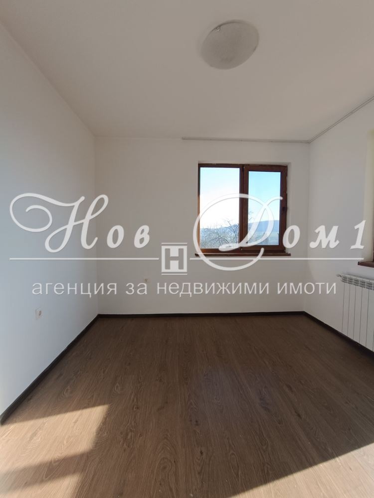 Продава КЪЩА, с. Осеново, област Варна, снимка 12 - Къщи - 48517074