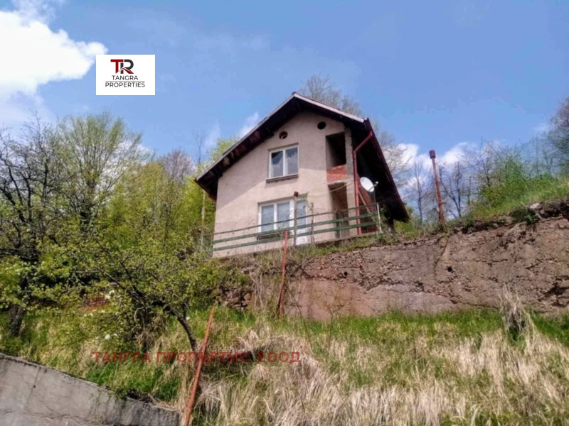 Продава  Къща, област Перник, с. Ерул • 55 000 EUR • ID 70339805 — holmes.bg - [1] 