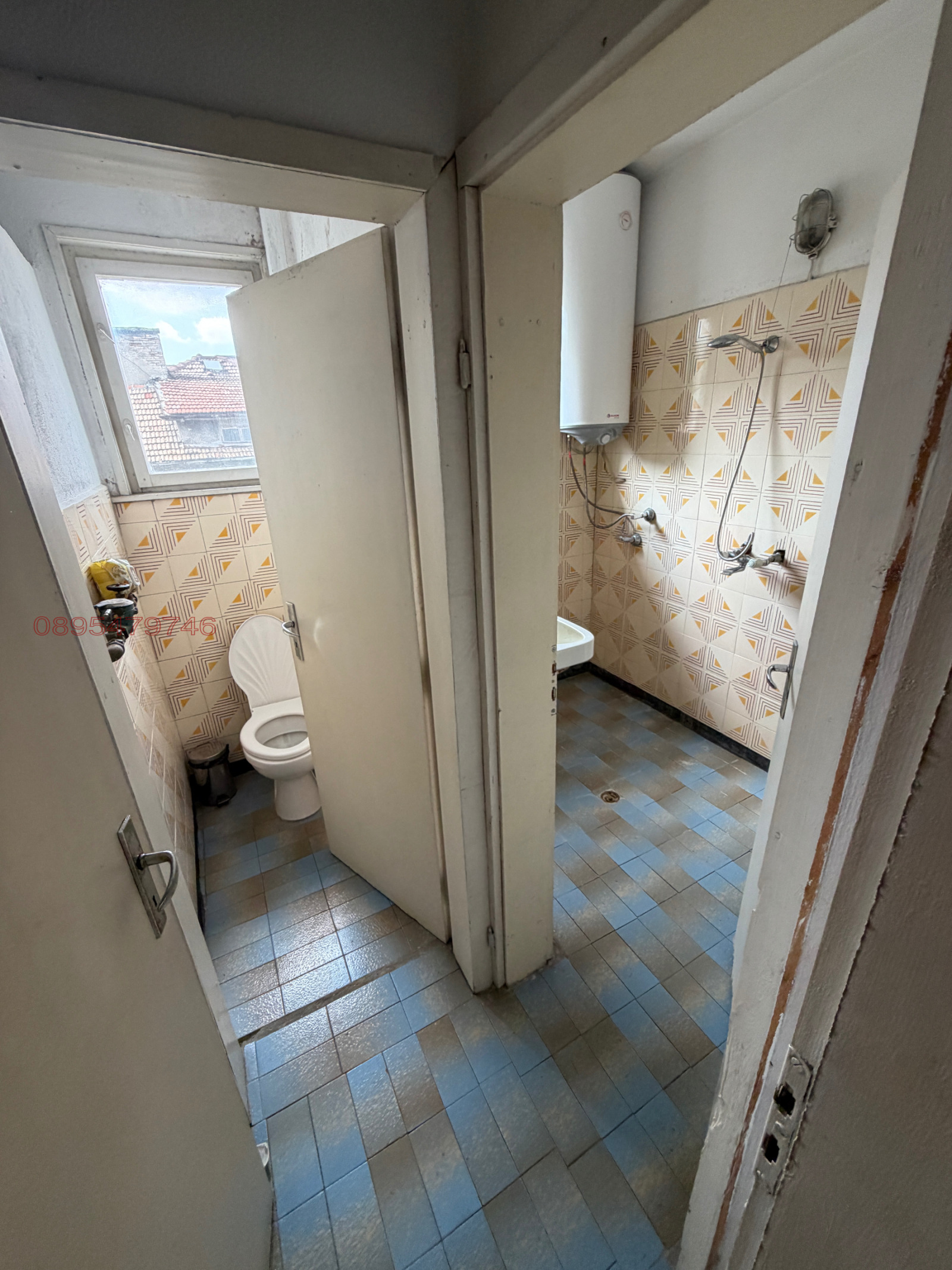Продава МНОГОСТАЕН, гр. Шумен, Томбул джамия, снимка 7 - Апартаменти - 55875866