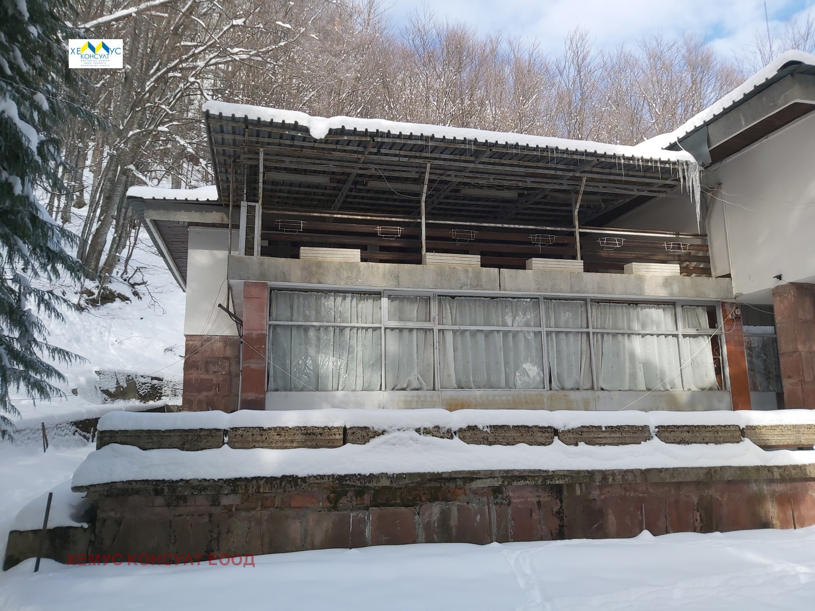 Продава ХОТЕЛ, гр. Троян, област Ловеч, снимка 2 - Хотели - 48754176