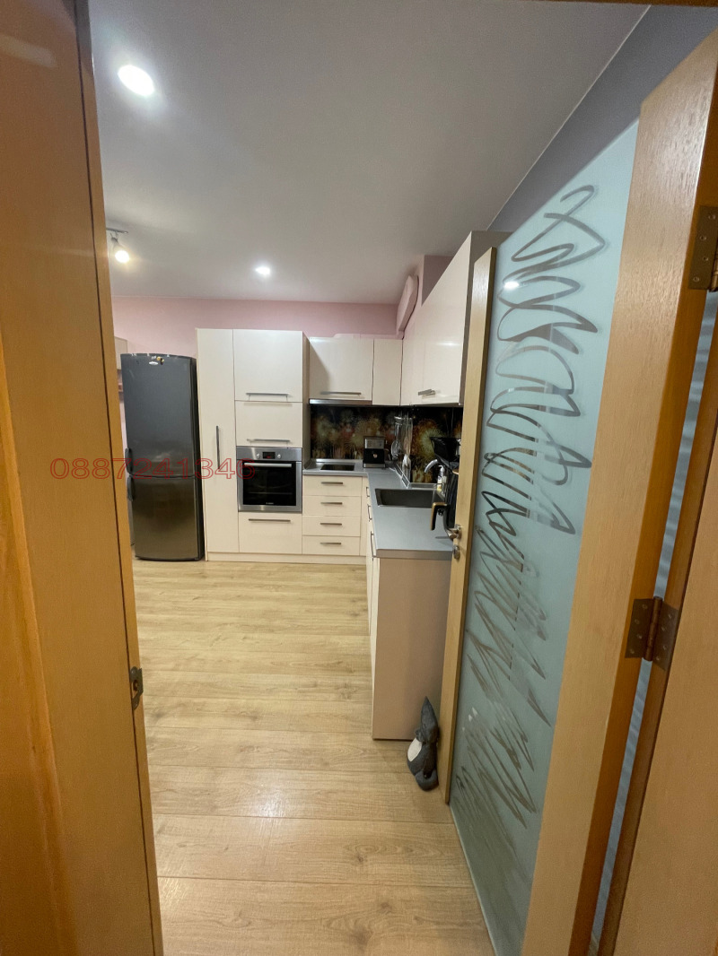 Продава 3-СТАЕН, гр. Бургас, Център