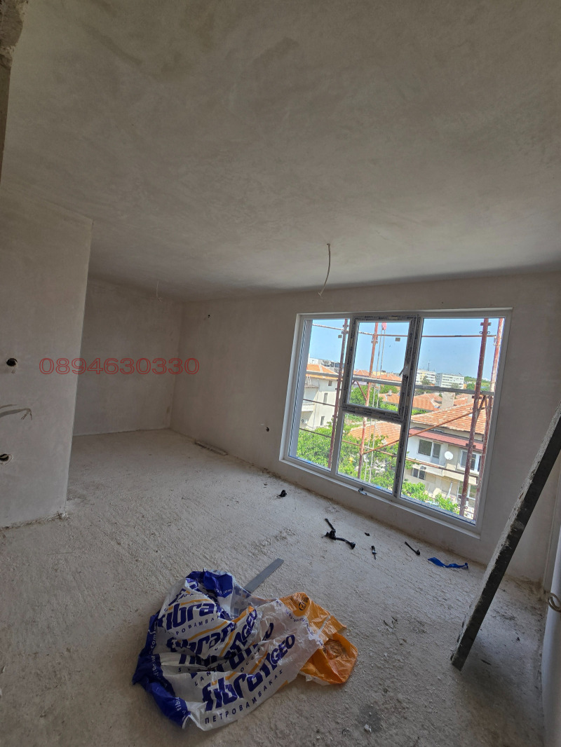 Продава  3-стаен област Хасково , гр. Свиленград , 73 кв.м | 43744946 - изображение [8]