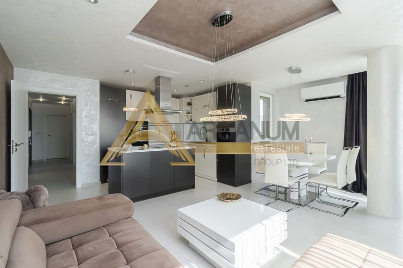 Продава  3-стаен град Варна , Левски 1 , 116 кв.м | 65268601