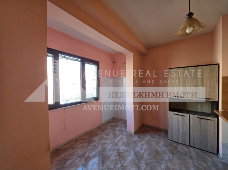 Продава 3-СТАЕН, гр. Пловдив, Кючук Париж, снимка 4 - Апартаменти - 53004783