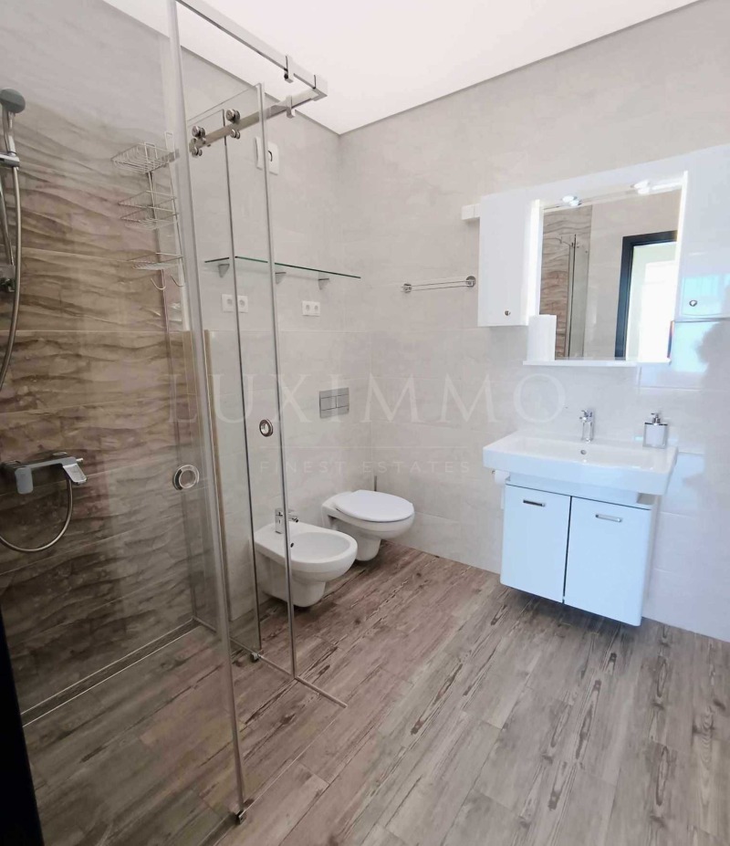 De vânzare  3 dormitoare Sofia , Țentâr , 240 mp | 44982477 - imagine [9]