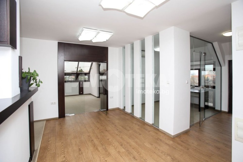 Продава ОФИС, гр. София, Павлово, снимка 2 - Офиси - 52616087