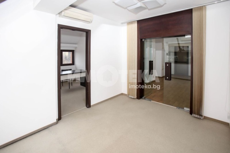 Продава ОФИС, гр. София, Павлово, снимка 16 - Офиси - 52616087