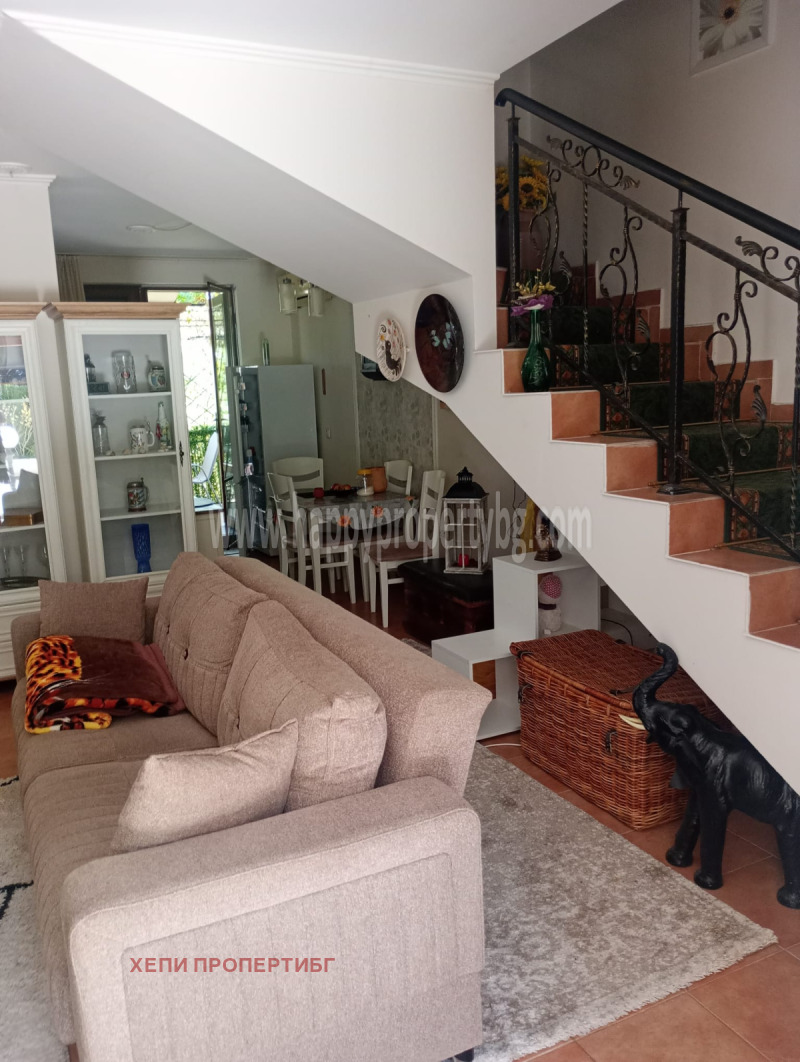 Till salu  Hus region Burgas , k.k. Elenite , 108 kvm | 18161136 - bild [4]