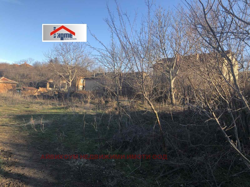 Продава ПАРЦЕЛ, с. Горни Дъбник, област Плевен, снимка 2 - Парцели - 53190558