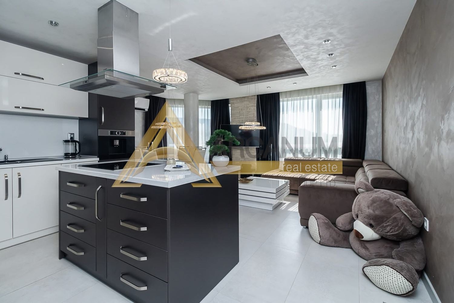 Продава 3-СТАЕН, гр. Варна, Левски 1, снимка 2 - Апартаменти - 50974096