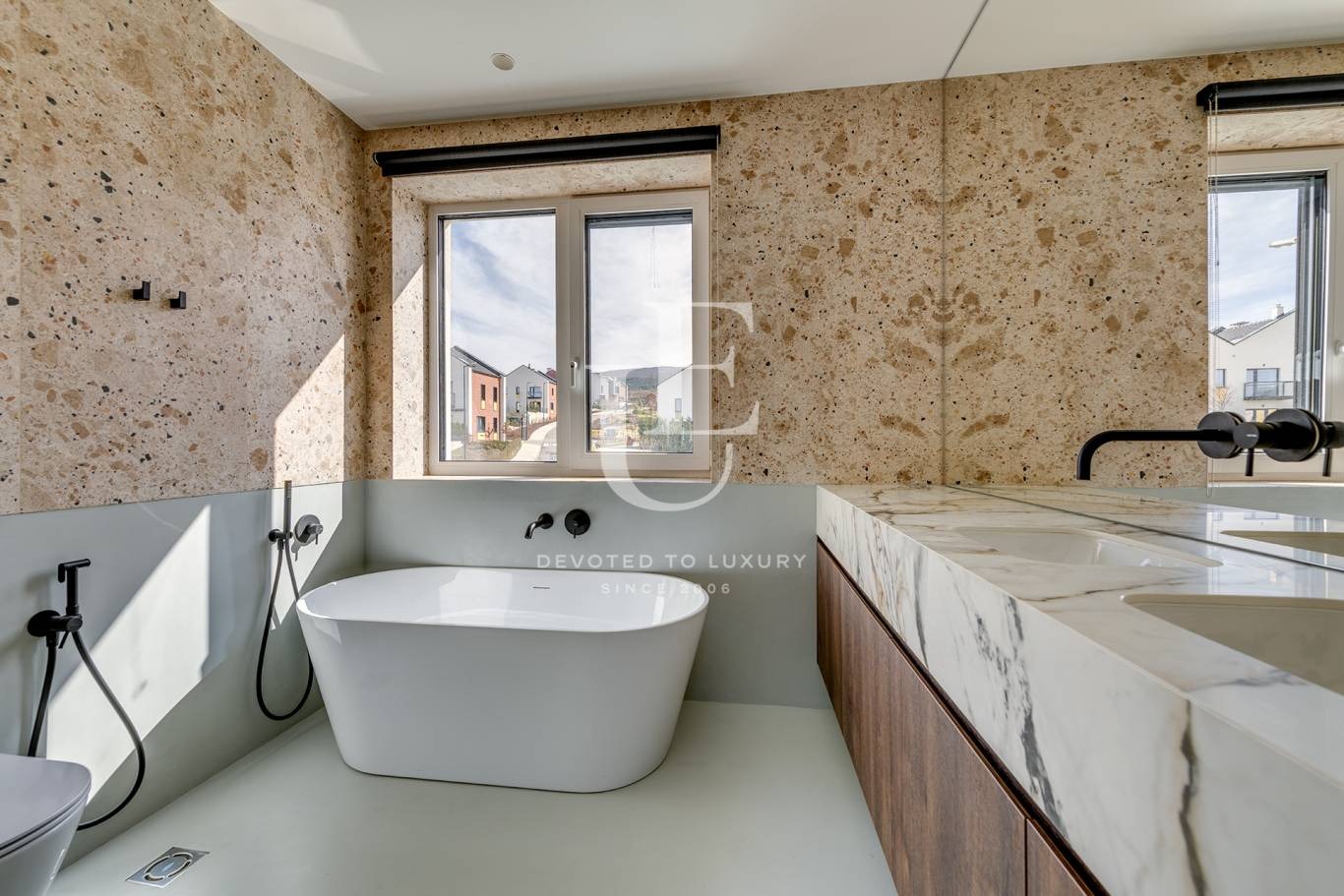 Продава КЪЩА, гр. София, с. Лозен, снимка 8 - Къщи - 53867749