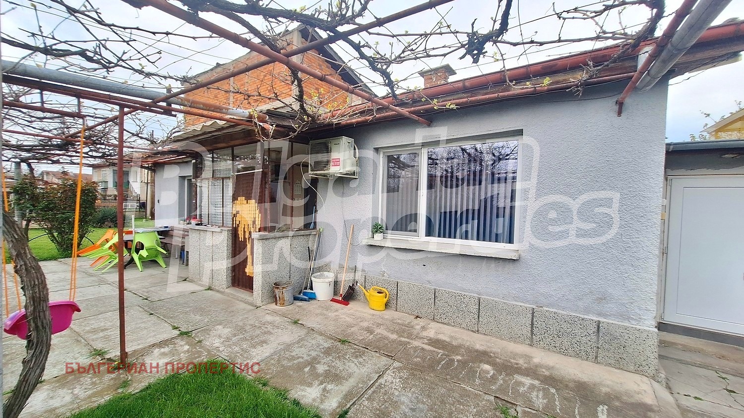 Продава КЪЩА, с. Труд, област Пловдив