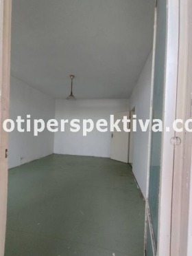 2 Schlafzimmer Kjutschuk Parisch, Plowdiw 5