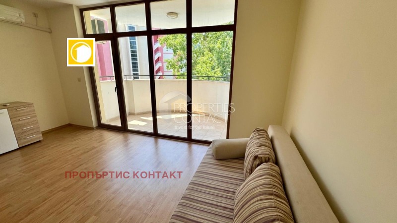 Te koop  Studio regio Boergas , k.k. Slantsjev brjag , 43 m² | 42686115 - afbeelding [2]