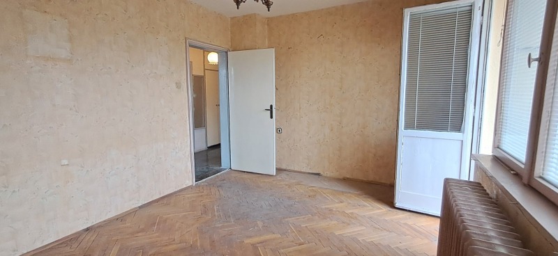 Продава 2-СТАЕН, гр. Шумен, Херсон, снимка 2 - Апартаменти - 52753485