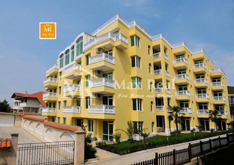 Продава  4-стаен област Бургас , гр. Свети Влас , 204 кв.м | 77701721