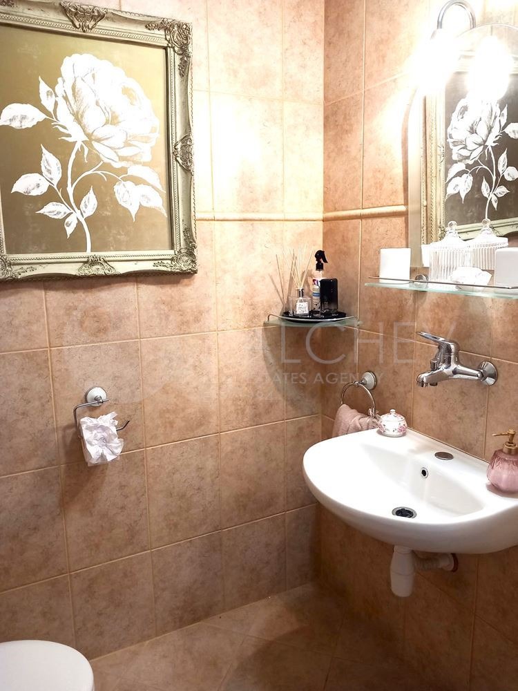 Продава  Къща област Добрич , гр. Балчик , 166 кв.м | 52968490 - изображение [17]
