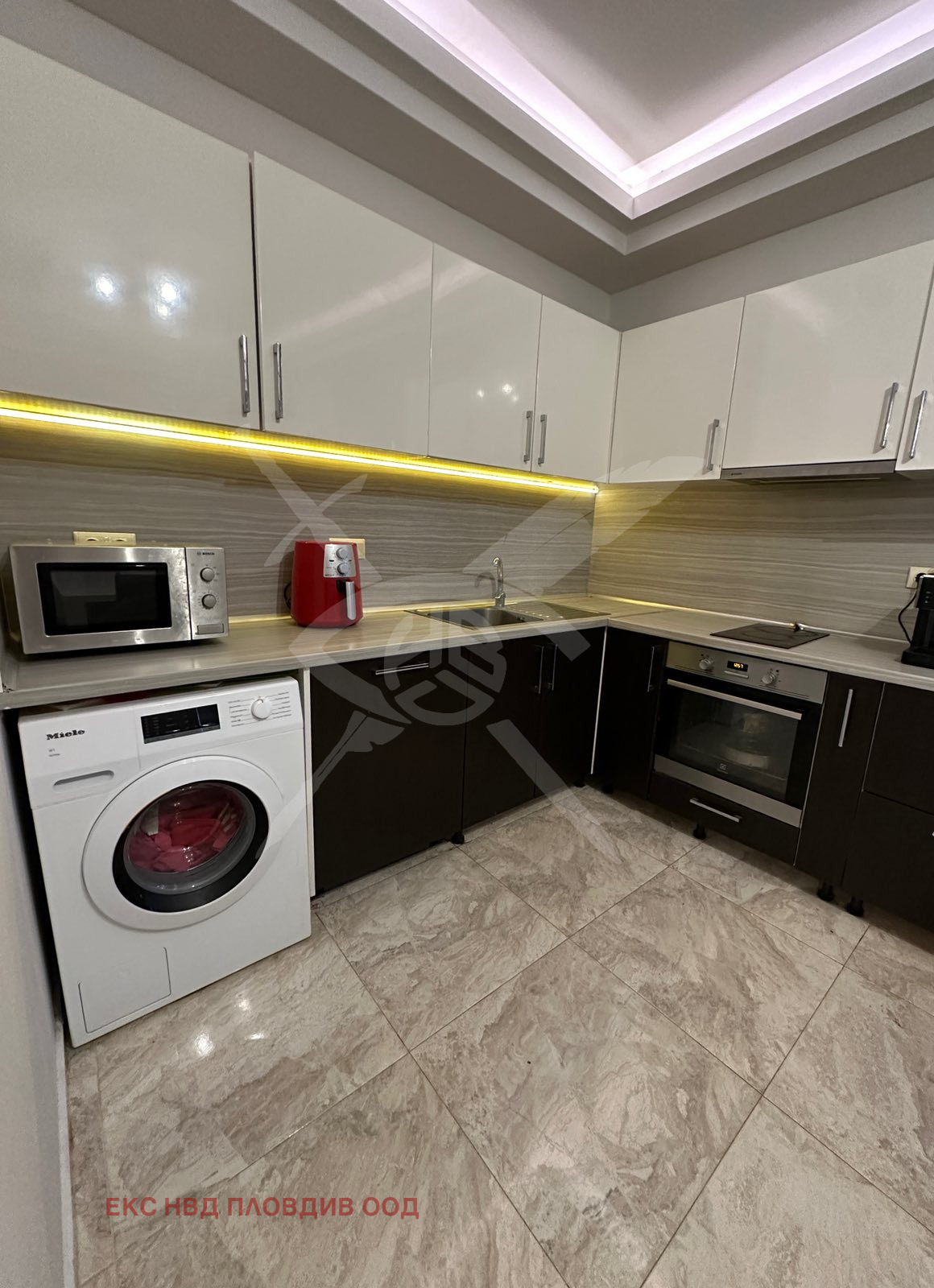 Продава КЪЩА, гр. Куклен, област Пловдив, снимка 11 - Къщи - 53972043