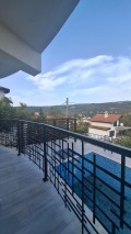 Продава КЪЩА, област Добрич, гр. Балчик • 275000 € • 70609690 — Holmes.bg