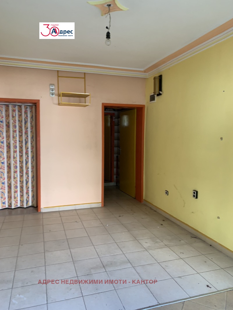 Продава АТЕЛИЕ, ТАВАН в град Пазарджик, Център - 35 кв.м / 50 000 € » 97 791.50 лв., АДРЕС НЕДВИЖИМИ ИМОТИ - КАНТОРА ПАЗАРДЖИК