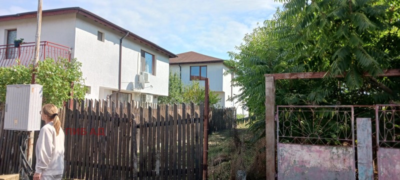 Продава КЪЩА в област Бургас, с. Порой - 131 кв.м / 68 500 € » 133 974.36 лв., ПИБ АД