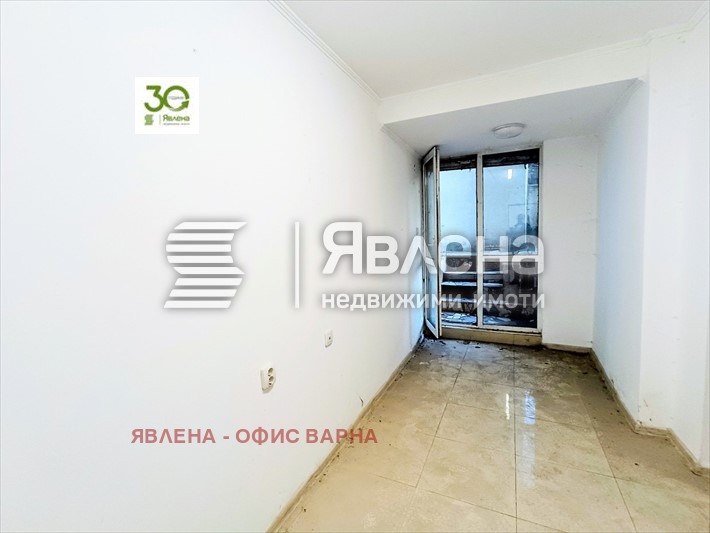 Продава 3-СТАЕН, гр. Варна, Централна поща, снимка 4 - Апартаменти - 54001874