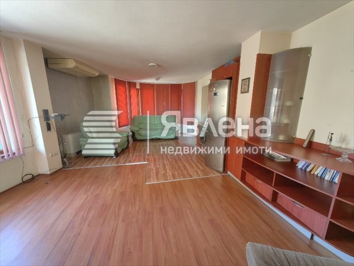 À venda  Mais de 3 quartos Blagoevgrad , Chirok centar , 153 m² | 79318148 - imagem [3]