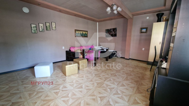 Na sprzedaż  Dom Pazardżik , Centar , 72 mkw | 48035540 - obraz [11]