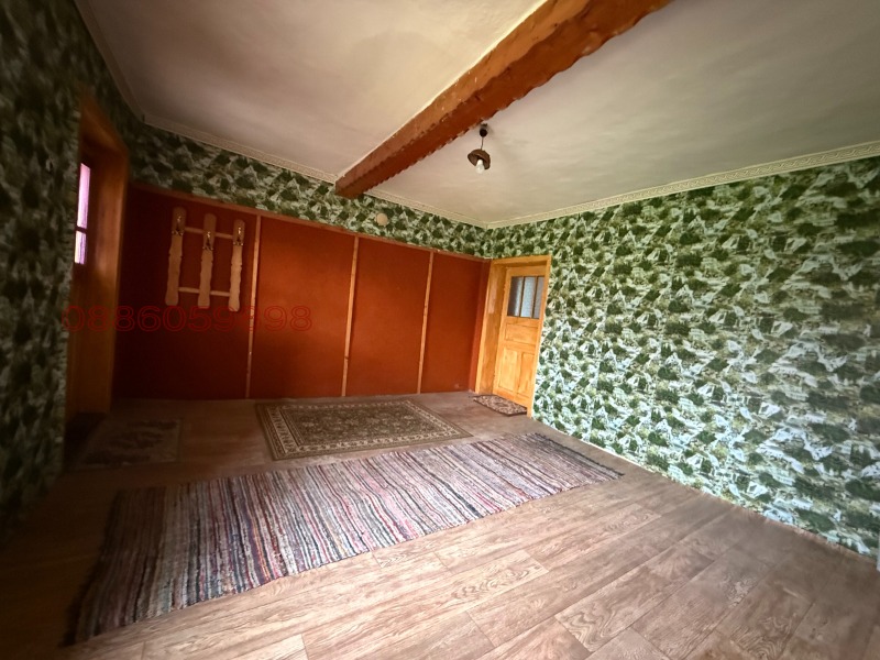 Продава КЪЩА, с. Люляково, област Добрич, снимка 13 - Къщи - 52779498