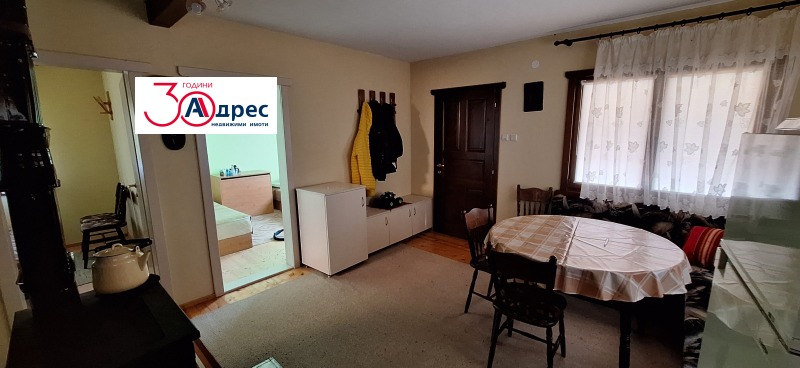 Продава КЪЩА, гр. Елена, област Велико Търново, снимка 14 - Къщи - 52706207