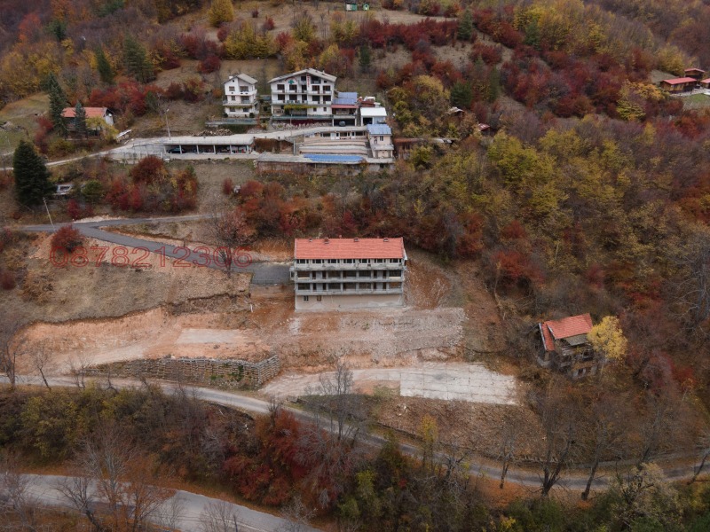 Продава ХОТЕЛ, с. Шипково, област Ловеч, снимка 8 - Хотели - 52779633