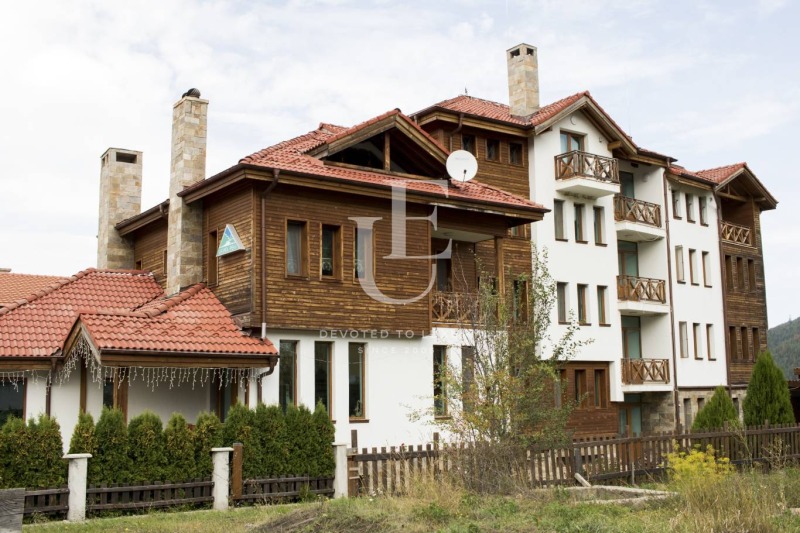 Продава ХОТЕЛ, област София, к.к. Боровец • 1500000 € / 2933745.00 лв. • 73313201 1