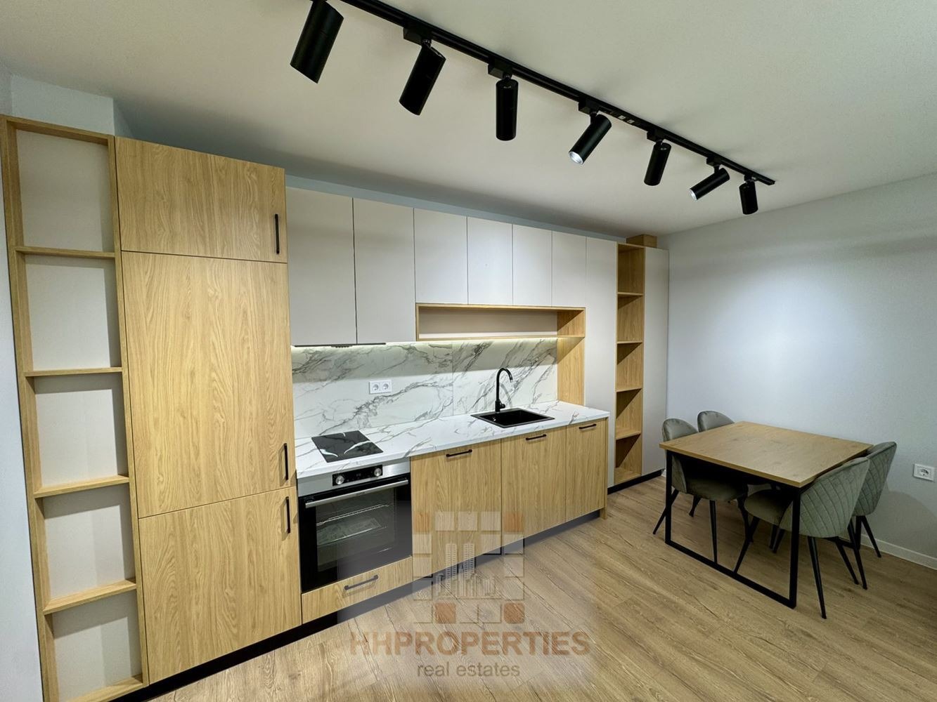 Продава 2-СТАЕН, гр. Пловдив, Остромила, снимка 4 - Апартаменти - 54884537
