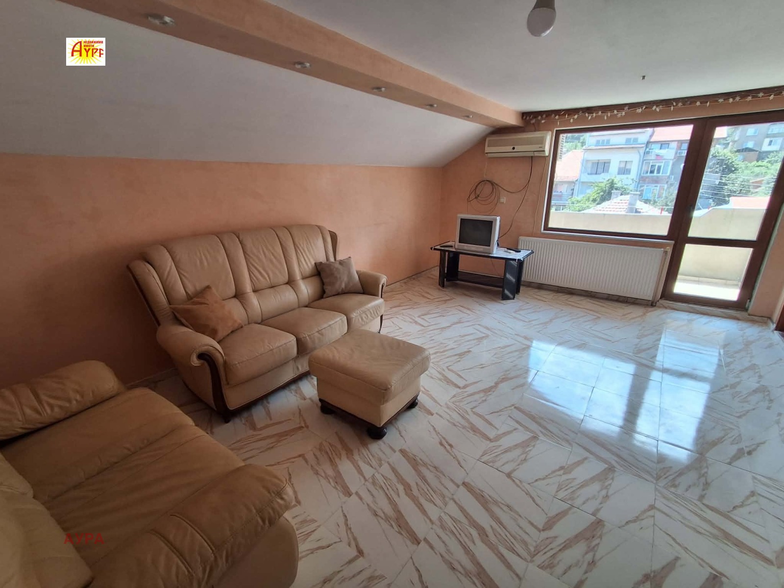 Продава ЕТАЖ ОТ КЪЩА, гр. Враца, Подбалканска, снимка 2 - Етаж от къща - 55328860