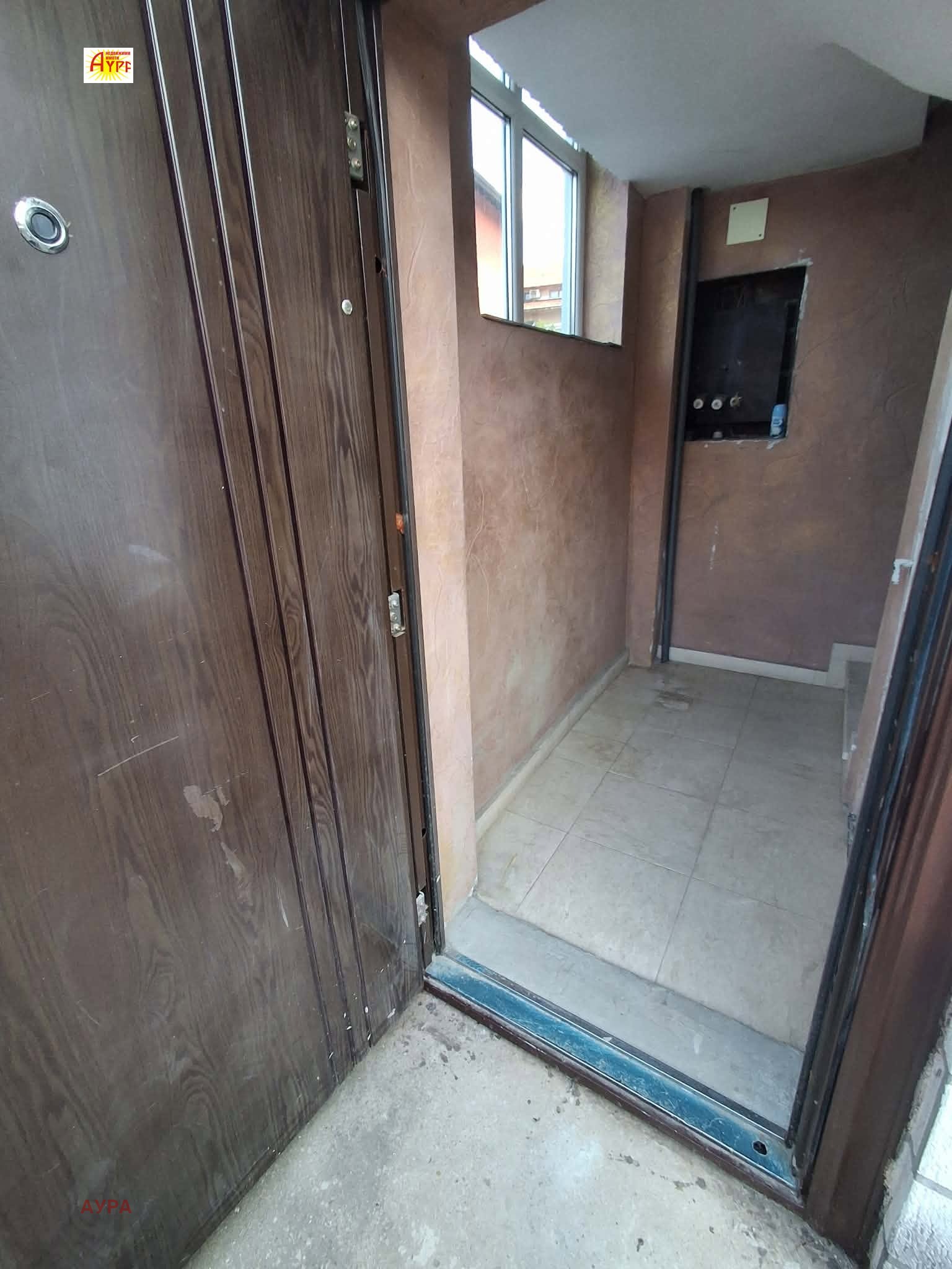 Продава ЕТАЖ ОТ КЪЩА, гр. Враца, Подбалканска, снимка 12 - Етаж от къща - 55328860