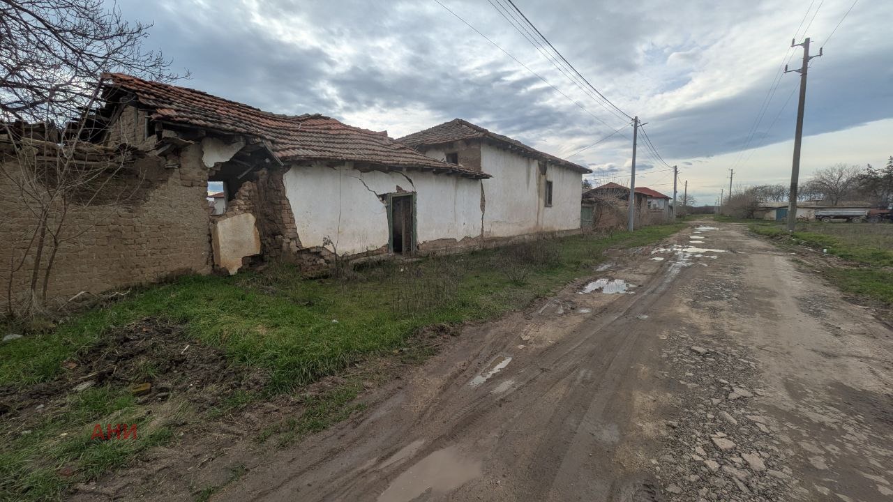 Продава КЪЩА, с. Царимир, област Пловдив, снимка 2 - Къщи - 53626152