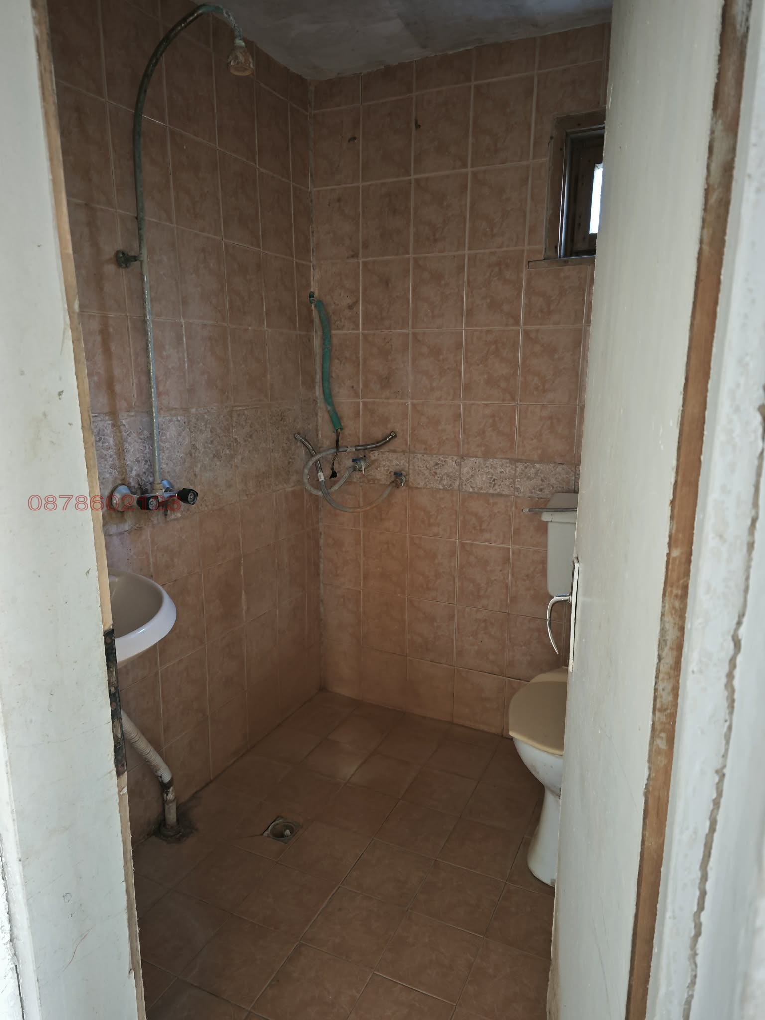 Продава КЪЩА, с. Сарая, област Пазарджик, снимка 8 - Къщи - 55449546