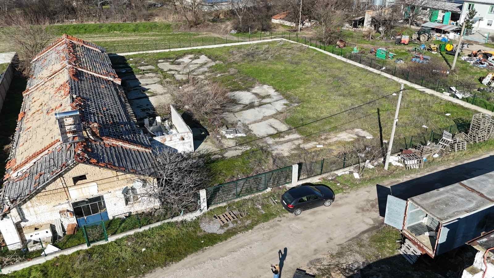 Продава ПРОМ. ПОМЕЩЕНИЕ, с. Трилистник, област Пловдив