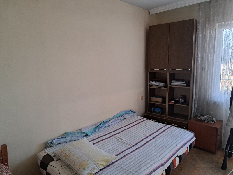 Продава  2-стаен град Хасково , Училищни , 60 кв.м | 89263744 - изображение [6]