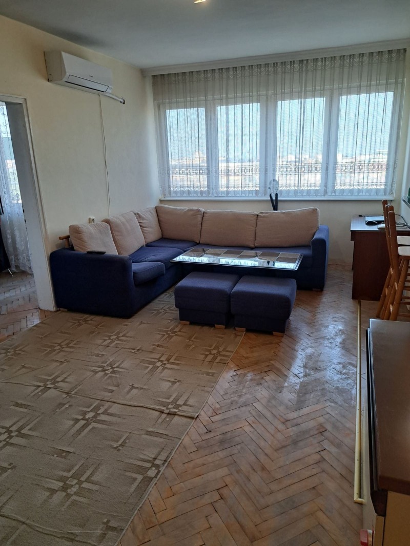 Продава  2-стаен град Хасково , Училищни , 60 кв.м | 89263744