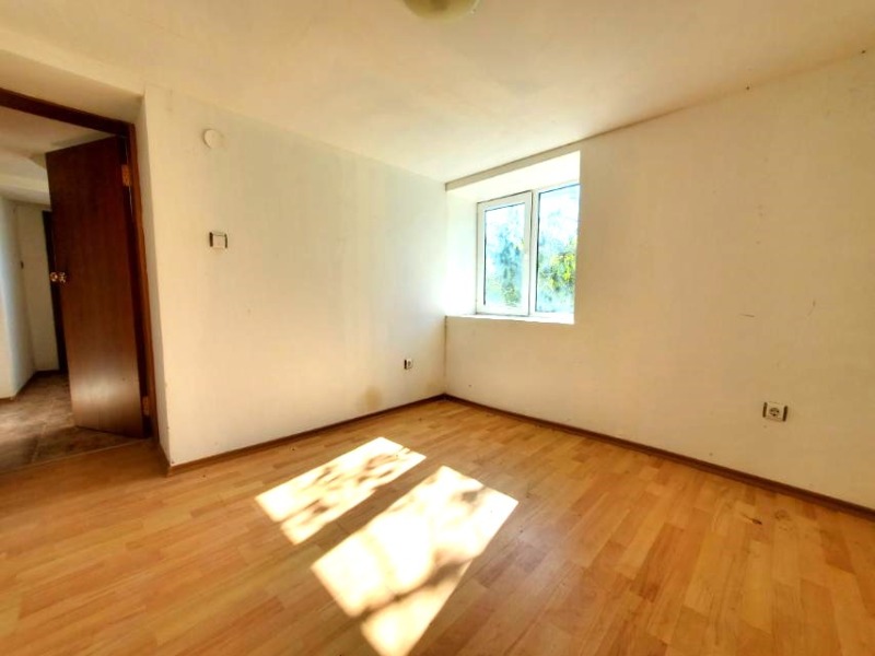 Na prodej  Dům oblast Varna , Dobrogled , 130 m2 | 55019185 - obraz [12]