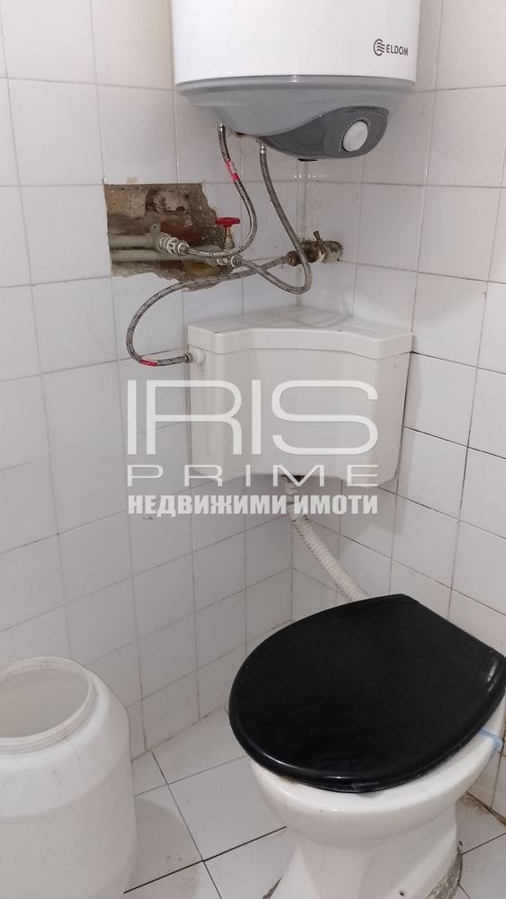 Продава КЪЩА, гр. Шумен, Център, снимка 4 - Къщи - 55836234